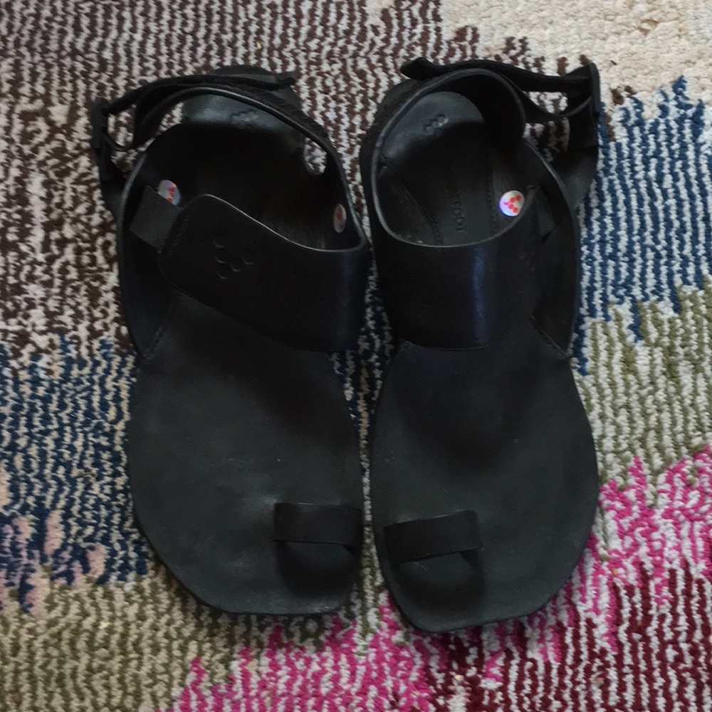 Vivobarefoot Kolhapuri size 39